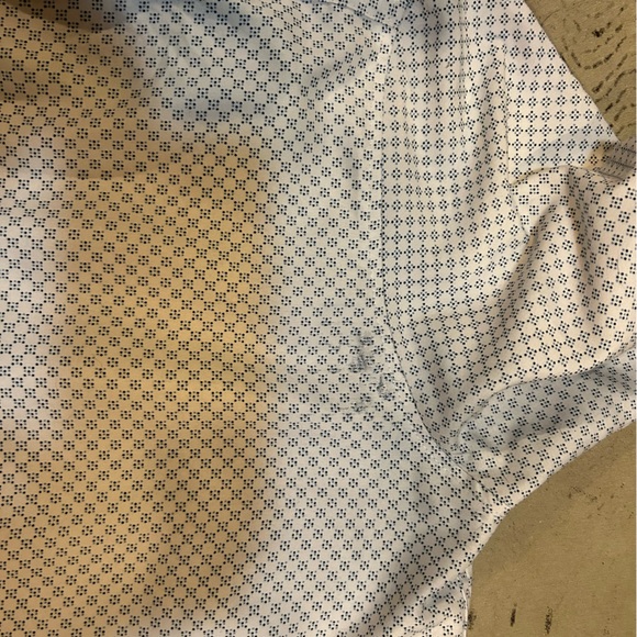 Calabrum Dress Shirt - Picture 5 of 7